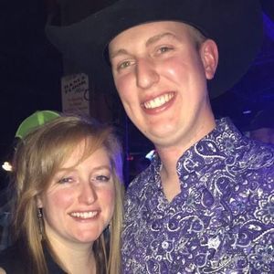 Meet your Posher, Casey